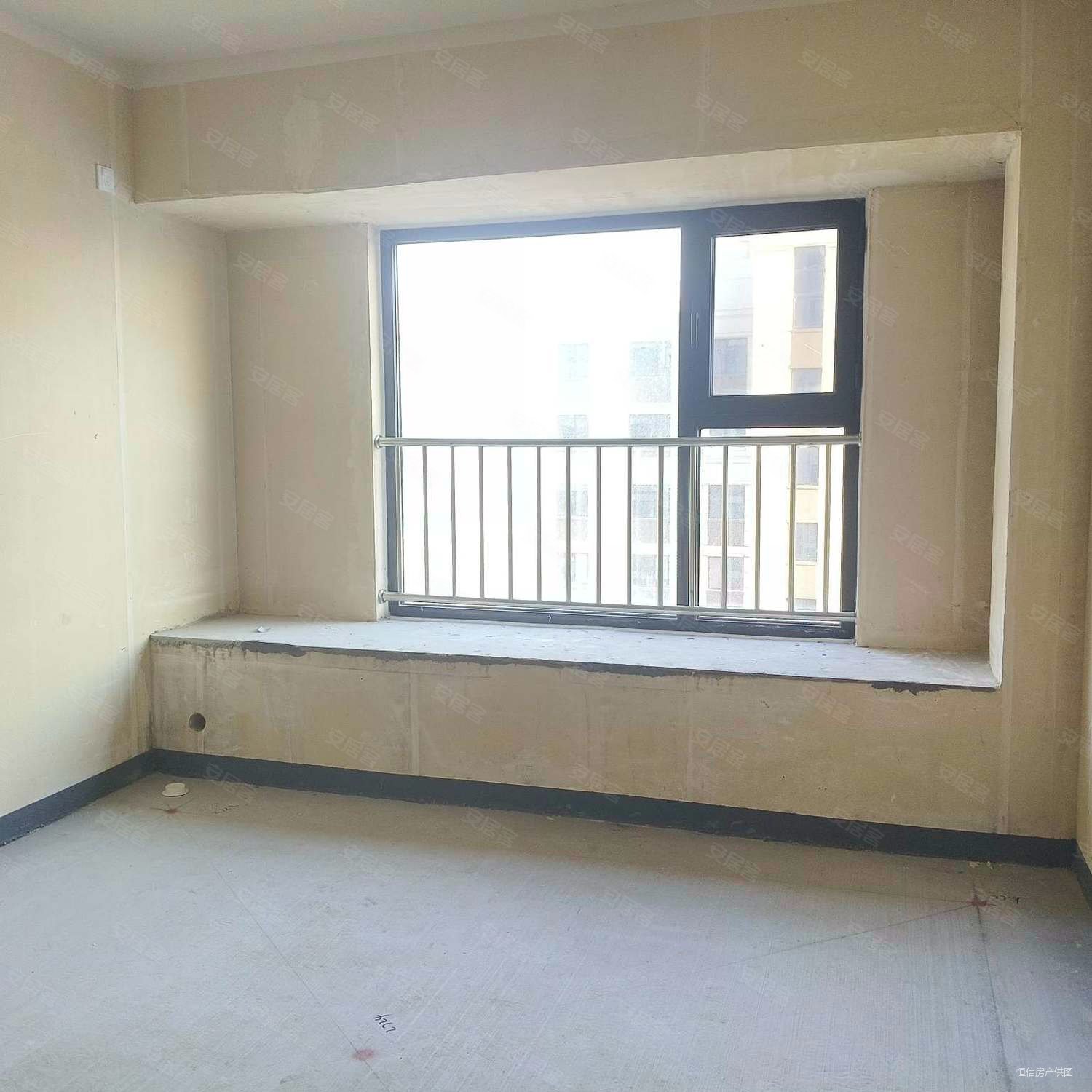 恒信城市之光(寒亭)3室2厅2卫126.42㎡南北54万