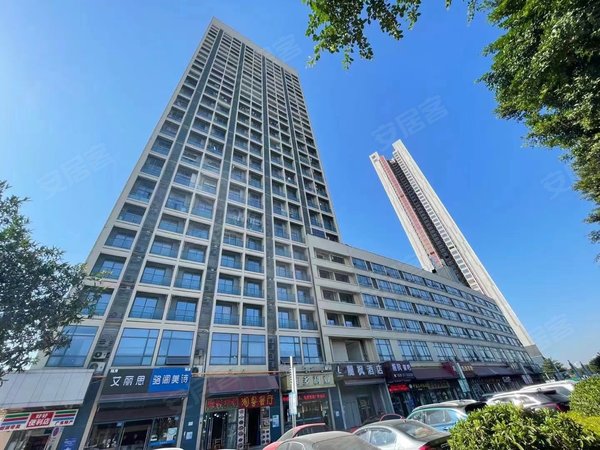 广州番禺南站奥园越时代大厦临近石壁站200米两房一厅可做饭家私家电