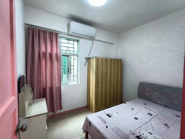 深圳福田岗厦岗厦村岗厦村东三坊一室一厅独立卫生间精装修押一付一