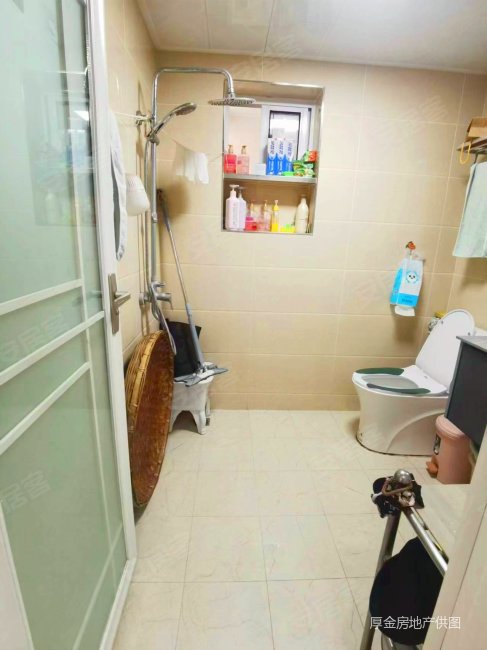 环境宜居 电梯三房住家装修,装修保持良好 看房方便,长生雅苑二手房