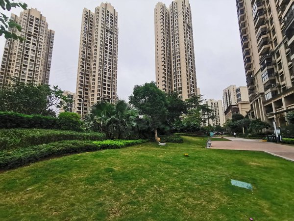 珠海金湾三灶万科城市花园全新家私家电!