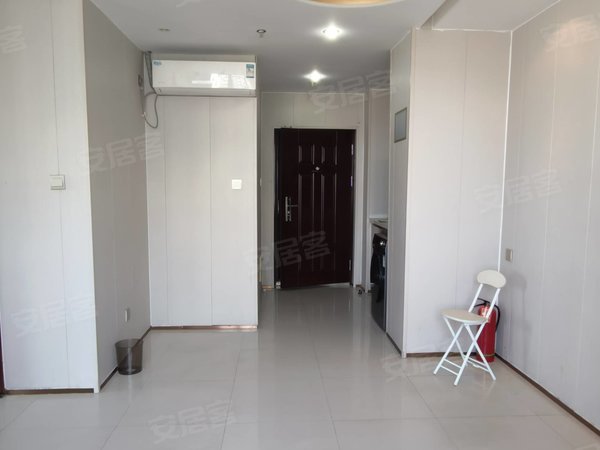 金华金东多湖万达广场万达广场精装两室，办工工作室，居住，交通便利，周边配套齐全出租房源真实图片