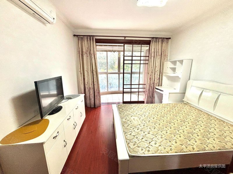 近地铁 商业配套齐全 商品住宅 近医院 出行方便 带电梯,东苑怡景园