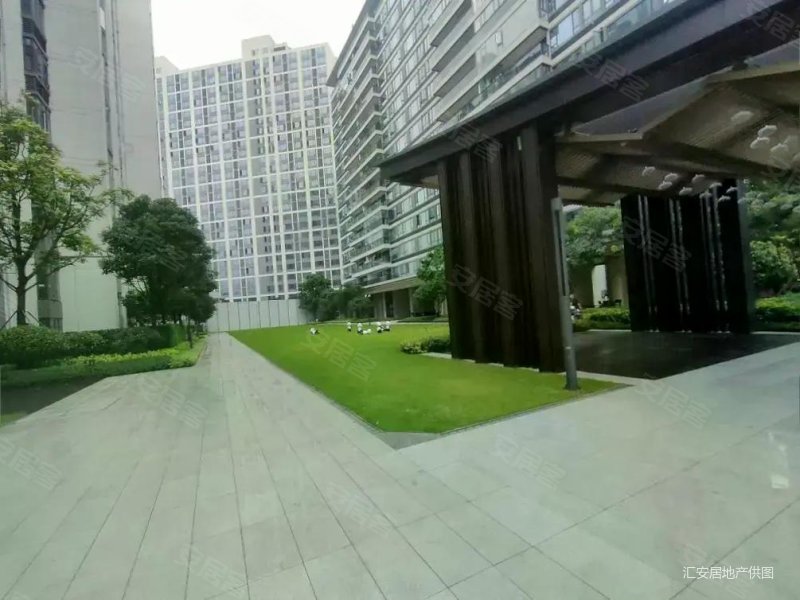 中海悦林熙岸 带车位 采光好 业主急售 看房方便 拎包入住