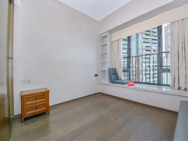 豪华型拎包入住!密码随时看房!出租房源真实图片