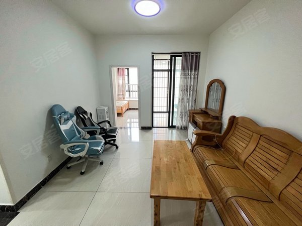 简阳国宁馨居犀浦标准套一!