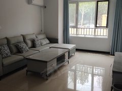 乐陵城区新一中天和嘉园一楼,三室两厅一卫,三空调,家具家电齐全,10500出租房源真实图片