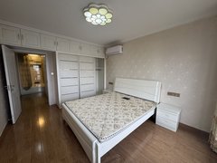 盐城盐都麦德龙出租 翰林壹品 两室 精装 带燃气 家具家电齐全 可付三压一出租房源真实图片