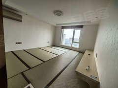 尚林花苑 3室2厅2卫  电梯房 豪华装修 148平米