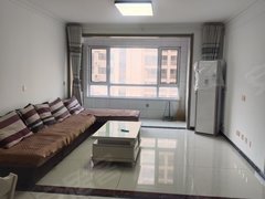 巨野巨野城区巨野市区佳信公馆西区 三室两卫 精装 新配家具 随时看房 有钥匙出租房源真实图片