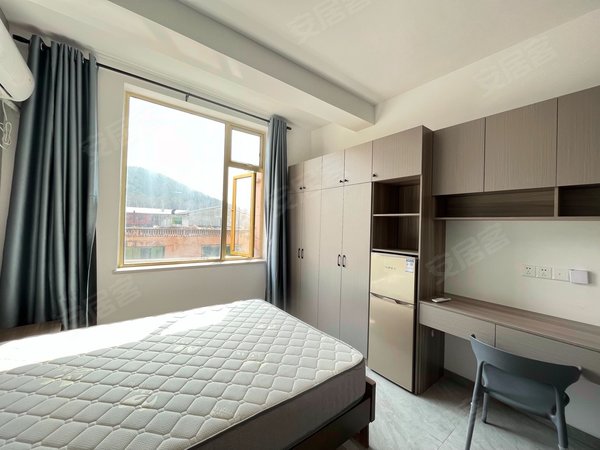 武汉洪山九峰山森林公园森林公寓南苑小米总部 大悦城 生物城 省妇幼