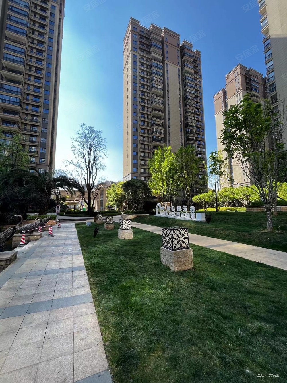 恒大玖珑湾精装三房全屋定制柜带家具家电128万可谈