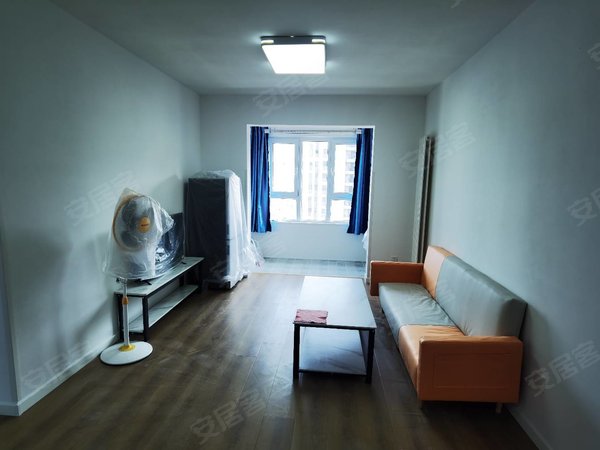 青岛李沧李沧周边水岸香都中建水岸香都精装套二近酒管,海大,出租房源