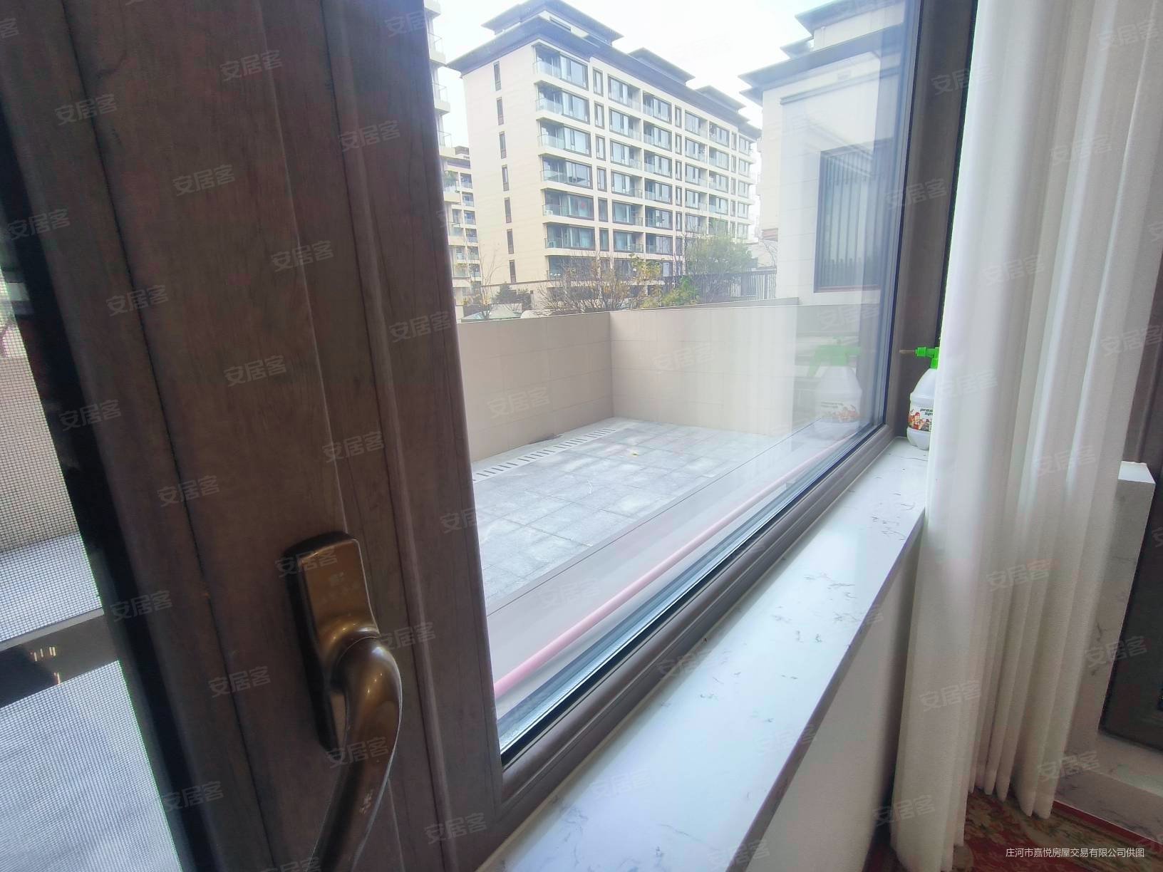 大连房产网>大连二手房>庄河二手房>南城区二手房>德贤华府>