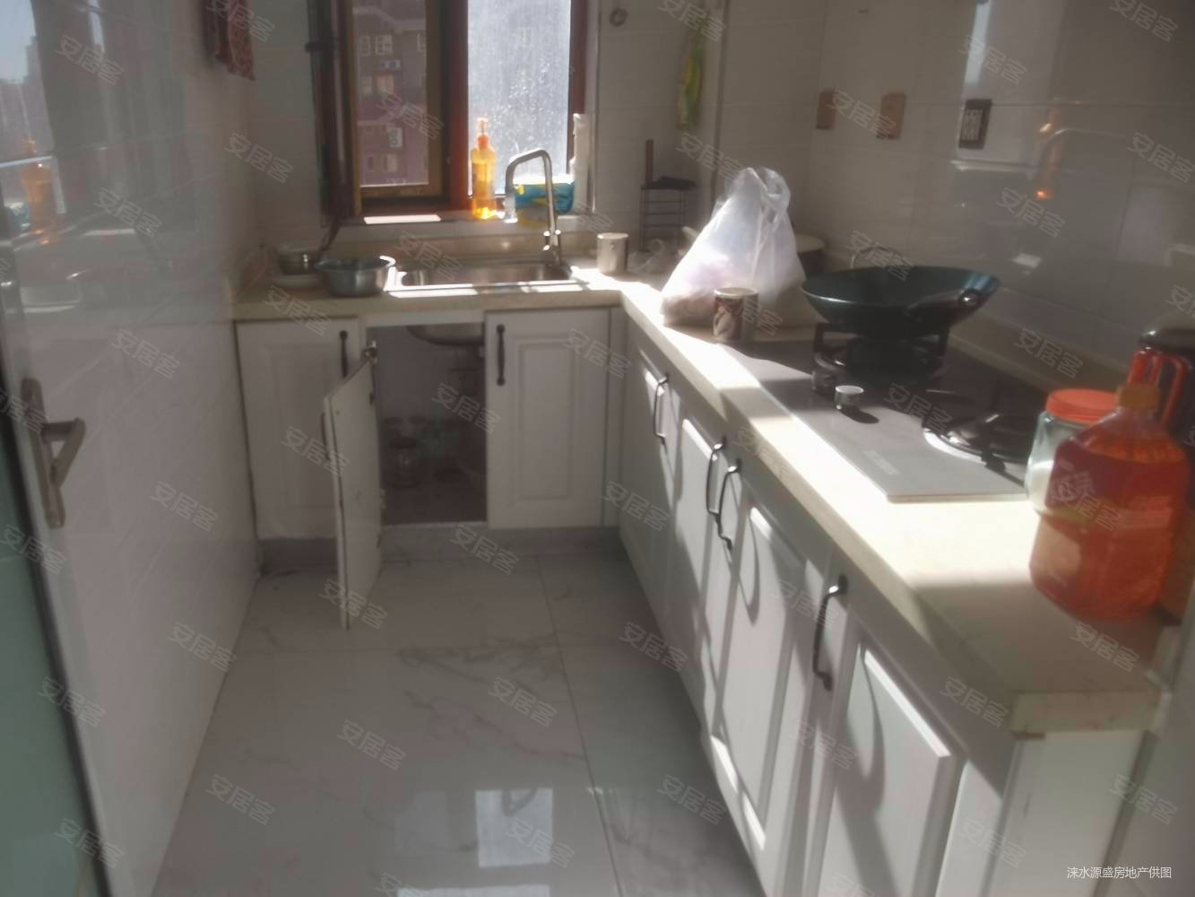 润城苑B区1室1厅1卫60㎡南北30万