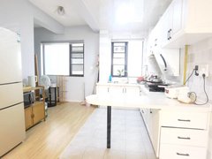 弥勒九号路庆来公园万城纪小区3室2厅2卫,生活方便,小区环境优美,交通方便出租房源真实图片