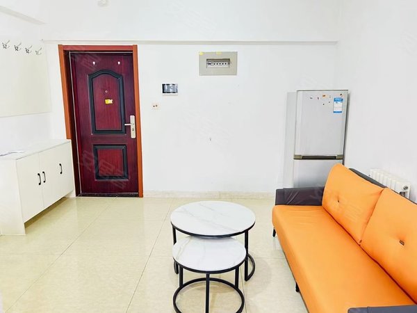 潍坊寿光寿光城区城投新达城市里精装公寓出租,领包入住,随时可看出租