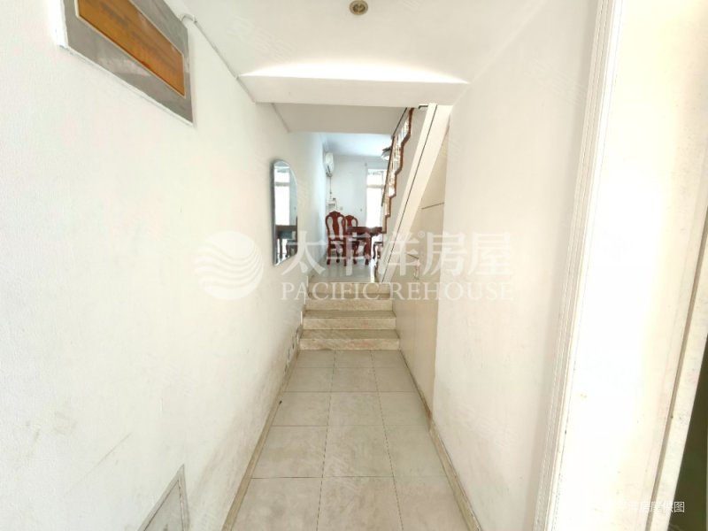 阳光欧洲城二期 中间楼层采光好 产权清晰 超低密度 双卫格局