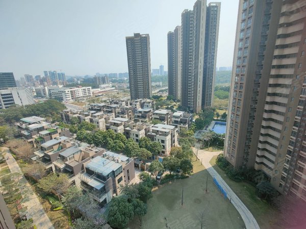 深圳龙华观澜万科九龙山华为基地旁万科九龙山精装三房出租钥匙在手