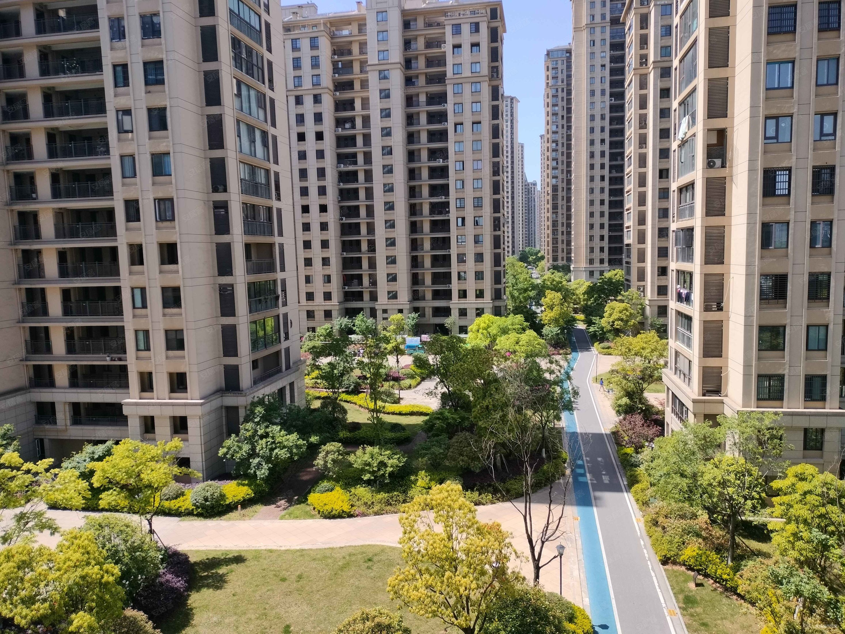 宛陵湖新城二期小高层6楼3室2厅2卫双阳台人车分流