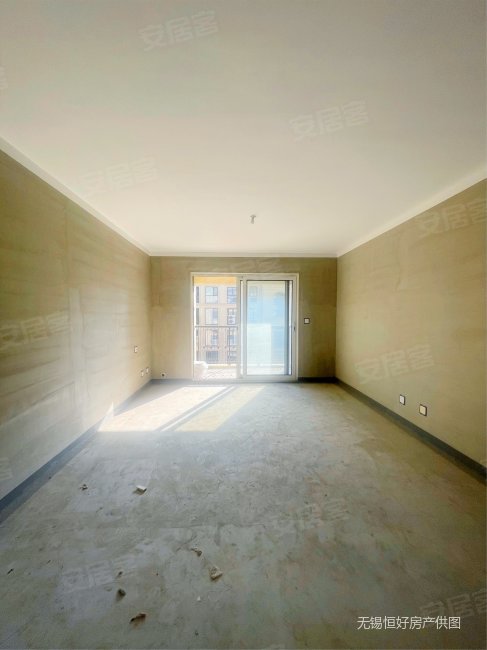 融创东方御园 电梯洋房 4房2卫 楼层好 有钥匙方便看房