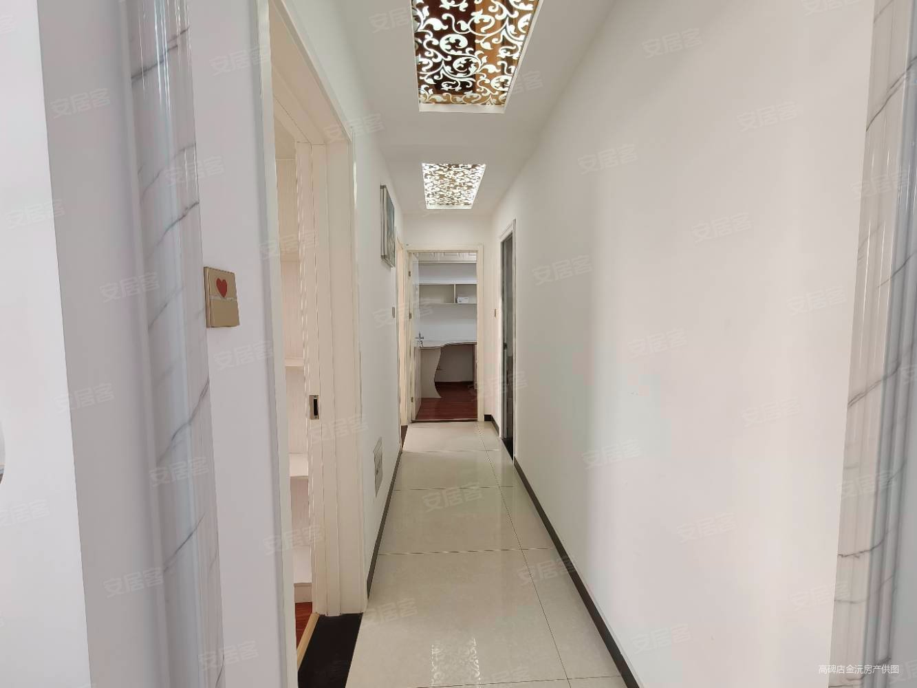 花溪墅3室2厅1卫103.86㎡南北67万