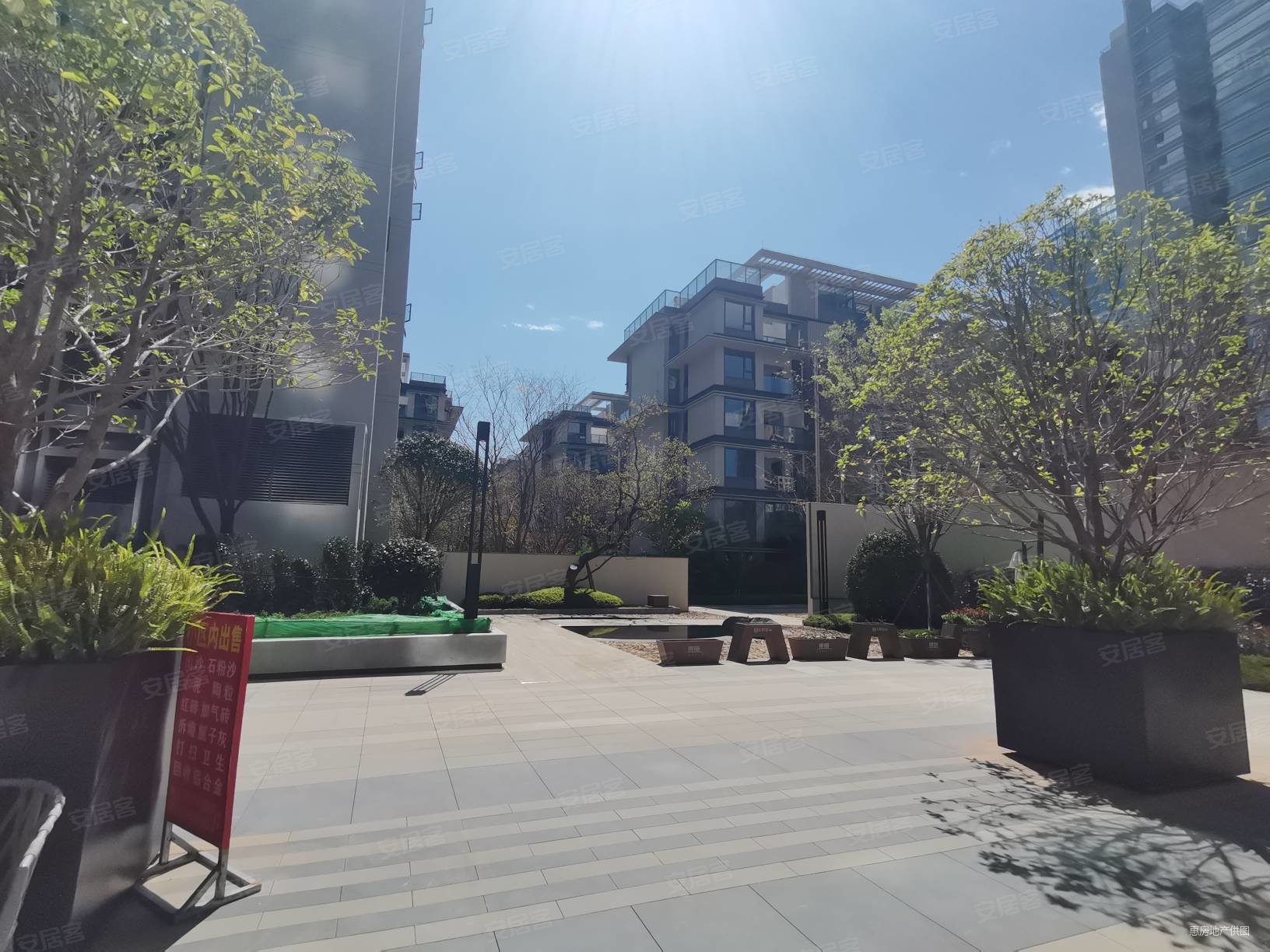 东原印江山3室2厅1卫89㎡南北125万