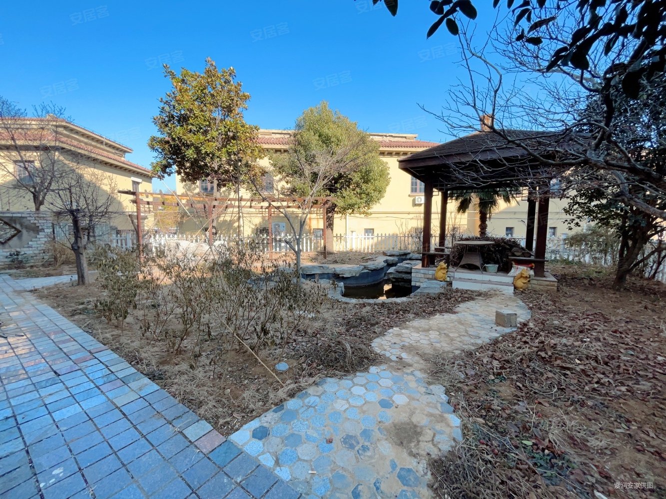 采光绝了,汉泉山庄(别墅)二手房,280万,4室3厅,2卫,229平米-徐州安居