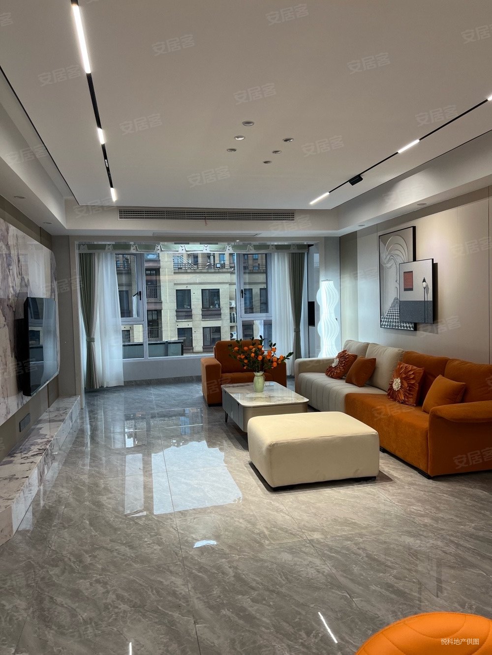 兆基御园5室2厅2卫148㎡南北138.8万