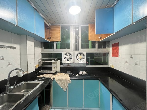 福州仓山六一南路龙津花园上腾地铁口 仓山区步行街 南北通透 三房两