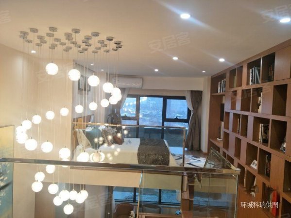 正地铁 3轨交汇白金壳子 LOFT 一手新房无费用