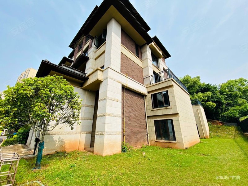 中航城四期双拼别墅靠蚂蚁公园赠送两层