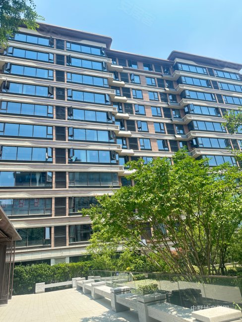 龙湖天境观景洋房带车位急售