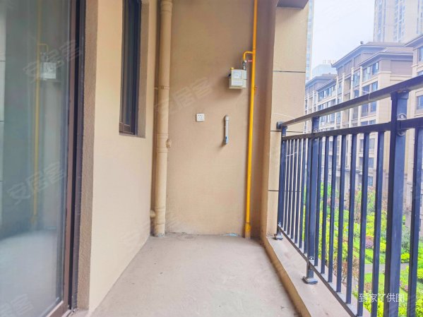 重庆房产网>重庆二手房>江津二手房>双福新区二手房>中骏雍景湾>599