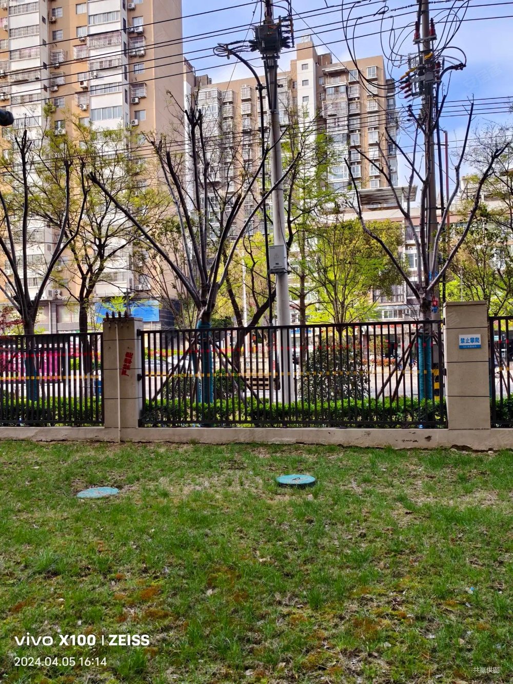 一楼带院子带双车位九州大学旁次新房洋房美的雍翠园