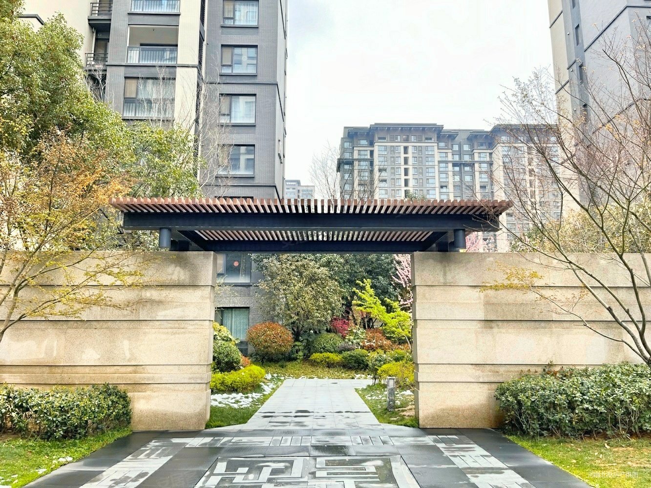 郑州房产网>郑州二手房>航空港二手房>北港二手房>永威南樾福苑>