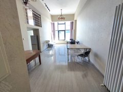 北京大兴兴华大街万科天地4室2厅2卫精装公寓随时看房,4号线义和庄站出租房源真实图片