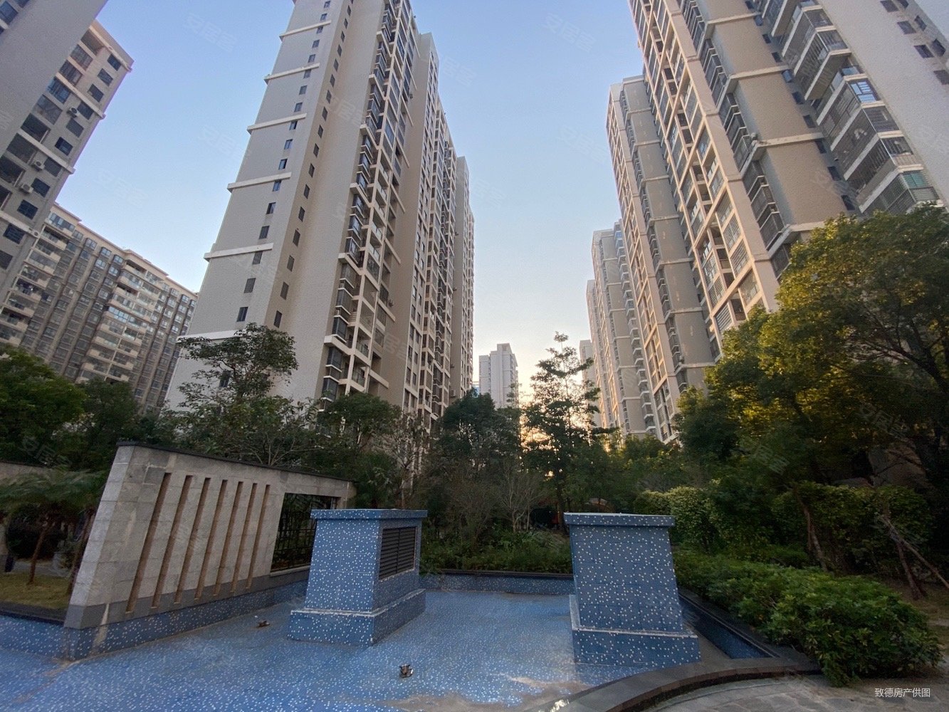 角美 双卫格局 商业配套齐全 业主急售 交通便利 随时看房,水岸新城