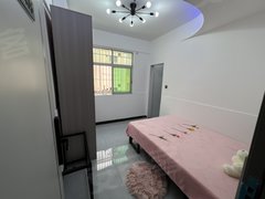 深圳龙华龙华实图实价!步梯2-6楼精装大单间公寓!民治地铁站深圳北站樟坑出租房源真实图片