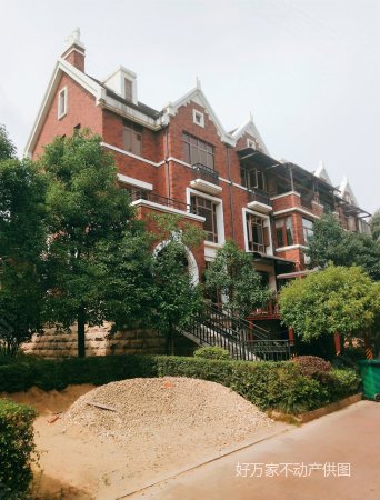 美洲故事托斯卡纳, 红墅湾(别墅)二手房, 5室2厅4卫, 688万元 - 长沙