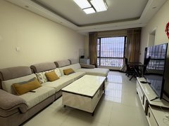 曲靖麒麟南市区花科旁精装2房带全套家具家电拎包入住，户型好，采光采阳好出租房源真实图片