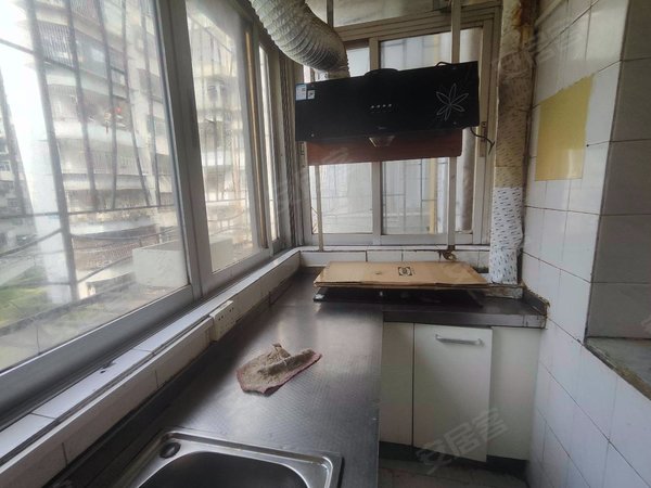 【多图】弘雅花园(二期),新安租房,万达对面,精装三室,全齐出租,随时