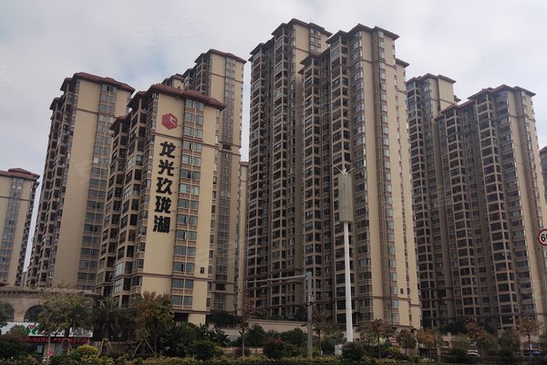 龙光玖珑湖一期