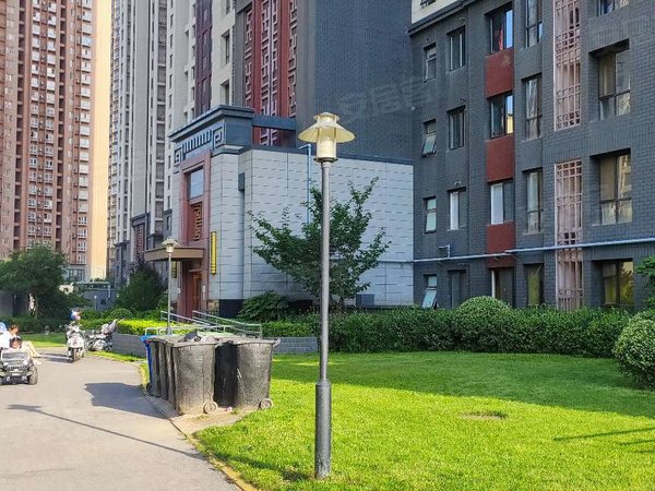 西安未央三桥中建开元城三桥地铁口 万象城 中建开元城 精装三室拎包