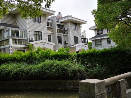 西南名苑(公寓住宅)周边房产中介经纪人评价-上海安居客