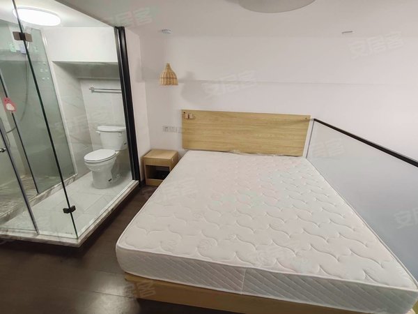 海月星湾 出门融创茂地铁口 网红公寓出租房源真实图片