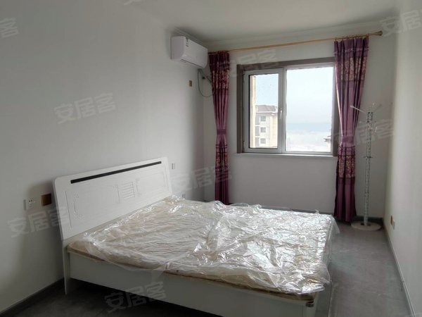 天津宝坻海滨街天悦园天悦园小区,电梯房精装三室两厅两卫,全新家具