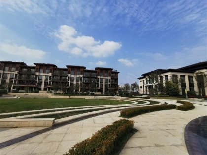 鲁昊棠琳湾一期