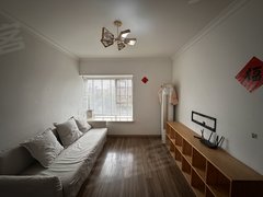 成都龙泉驿大面自住精装套二，家具家电齐全，。拎包入住出租房源真实图片