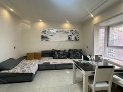 凉山西昌长宁小区西部航天学校旁边，德馨苑电梯标准套二，家电家具齐全，非常干净出租房源真实图片